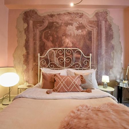 Magic Studio - A Central Fairytale Experience Bucharest Exterior photo